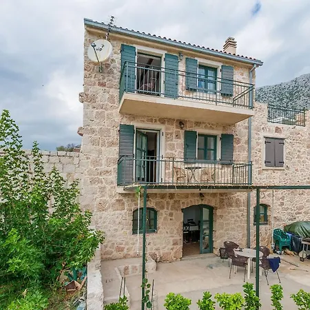 Zvonimir Appartement *
